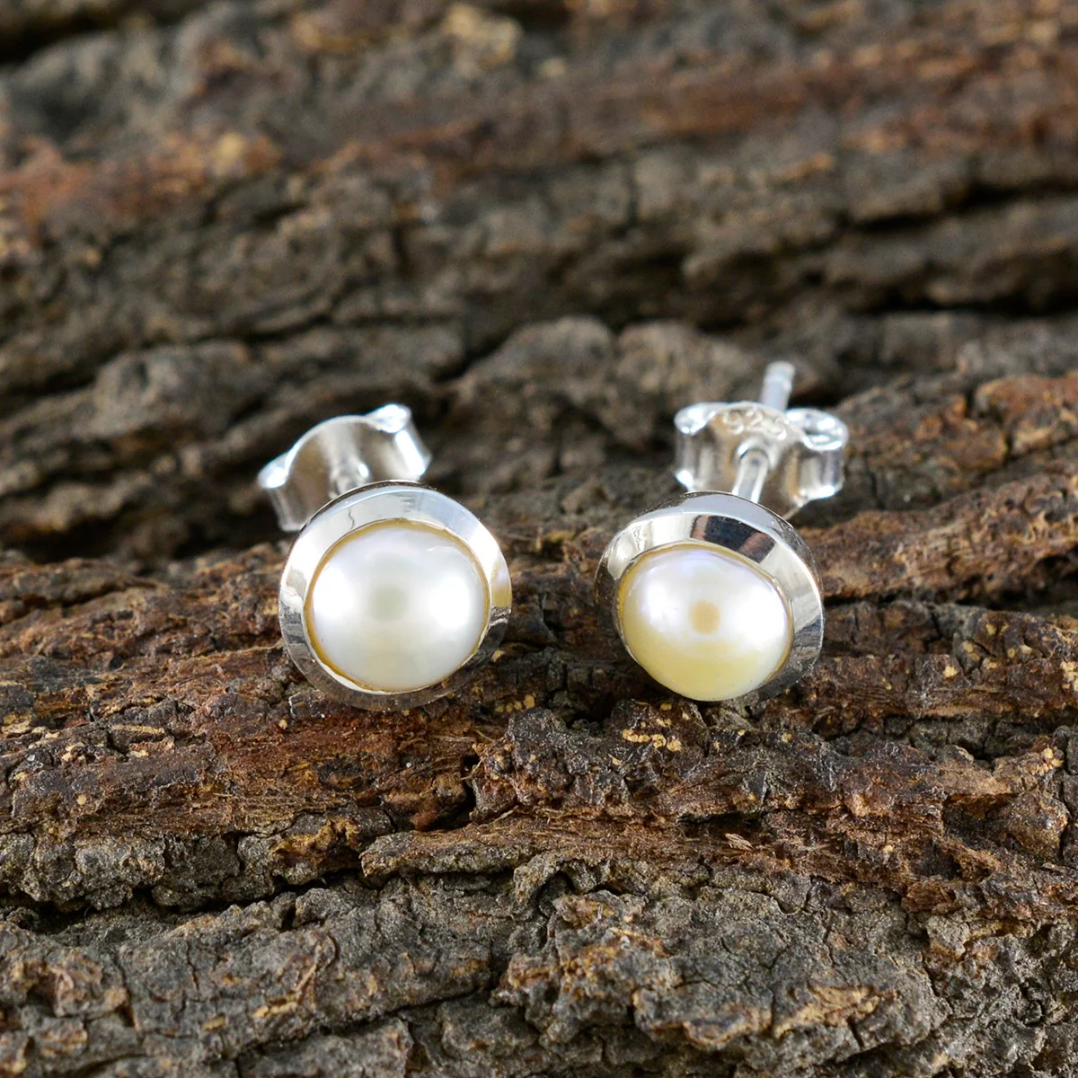 Pearl American Micaela Solitaire Stud White Sterling Silver Earring - Image 4