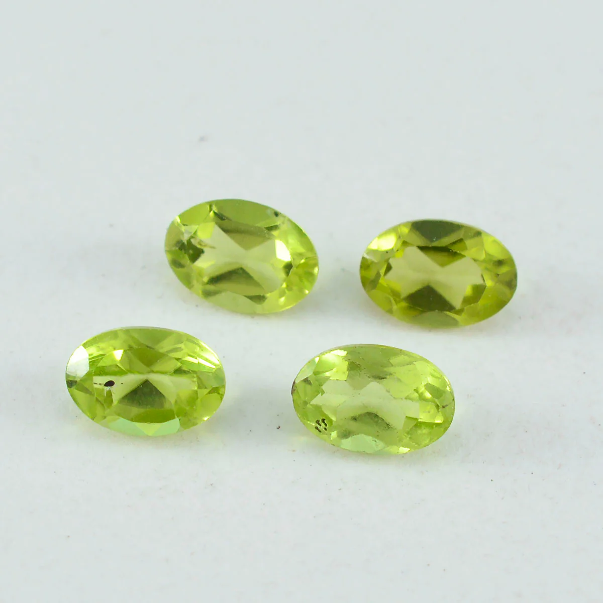 Peridot 1PC Small 6x9 MM Oval Faceted Green Brilliant Semi Precious Loose Gemstones