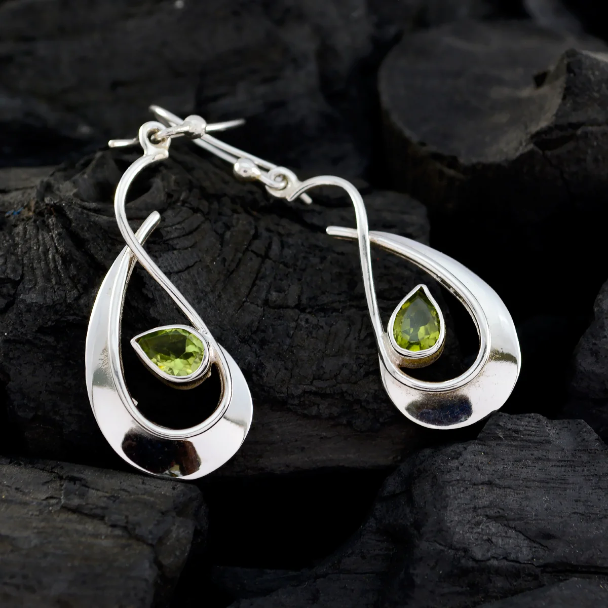 Peridot Australian Agnes Solitaire Dangle Green 925 Silver Earring - Image 4
