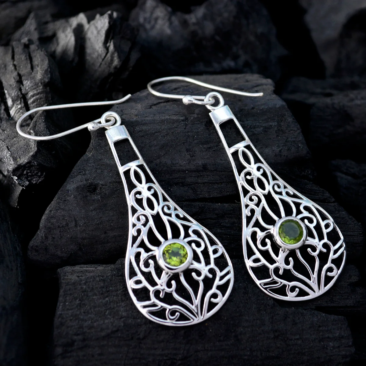 Peridot French Eleanor Solitaire Dangle Green 92.5 Silver Earring - Image 2