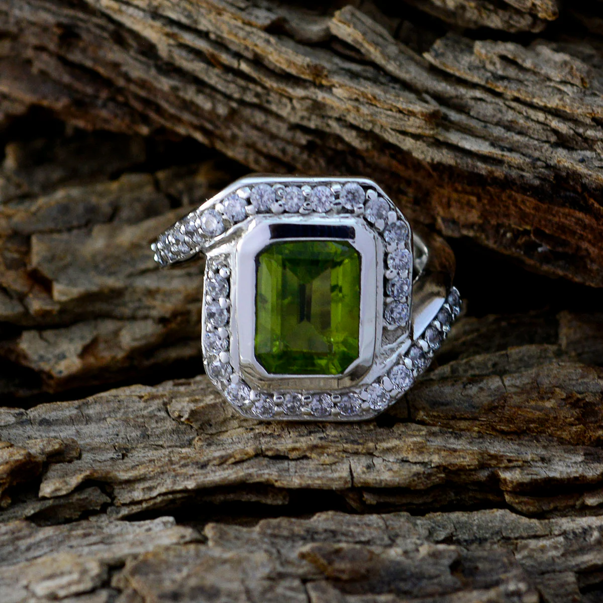 Peridot Halo French Silver Green Gemstone Eye-catching Contemporary Ring Jewelry - Image 4