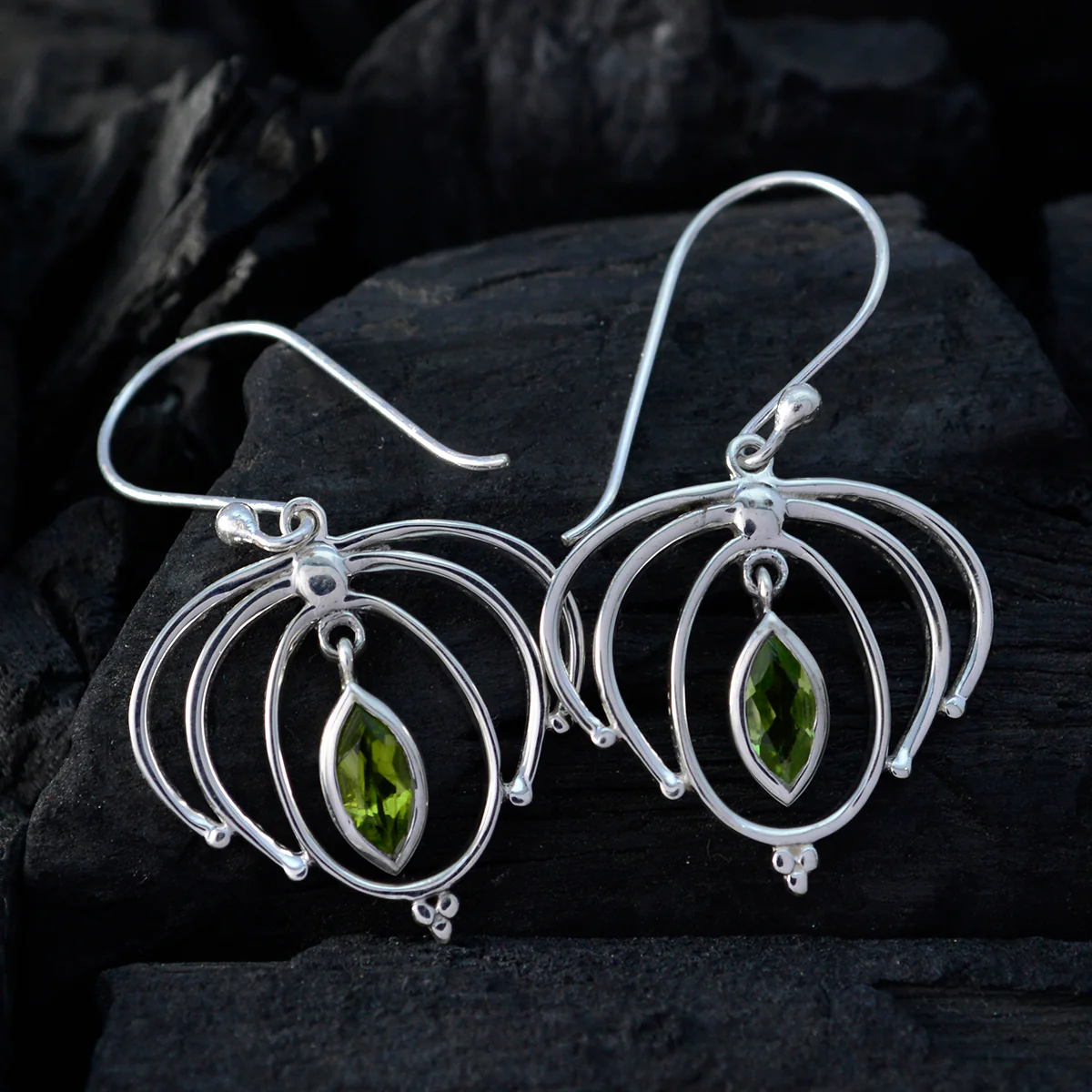 Peridot Moroccan Audrey Solitaire Dangle Green 925 Sterling Silver Earring - Image 2