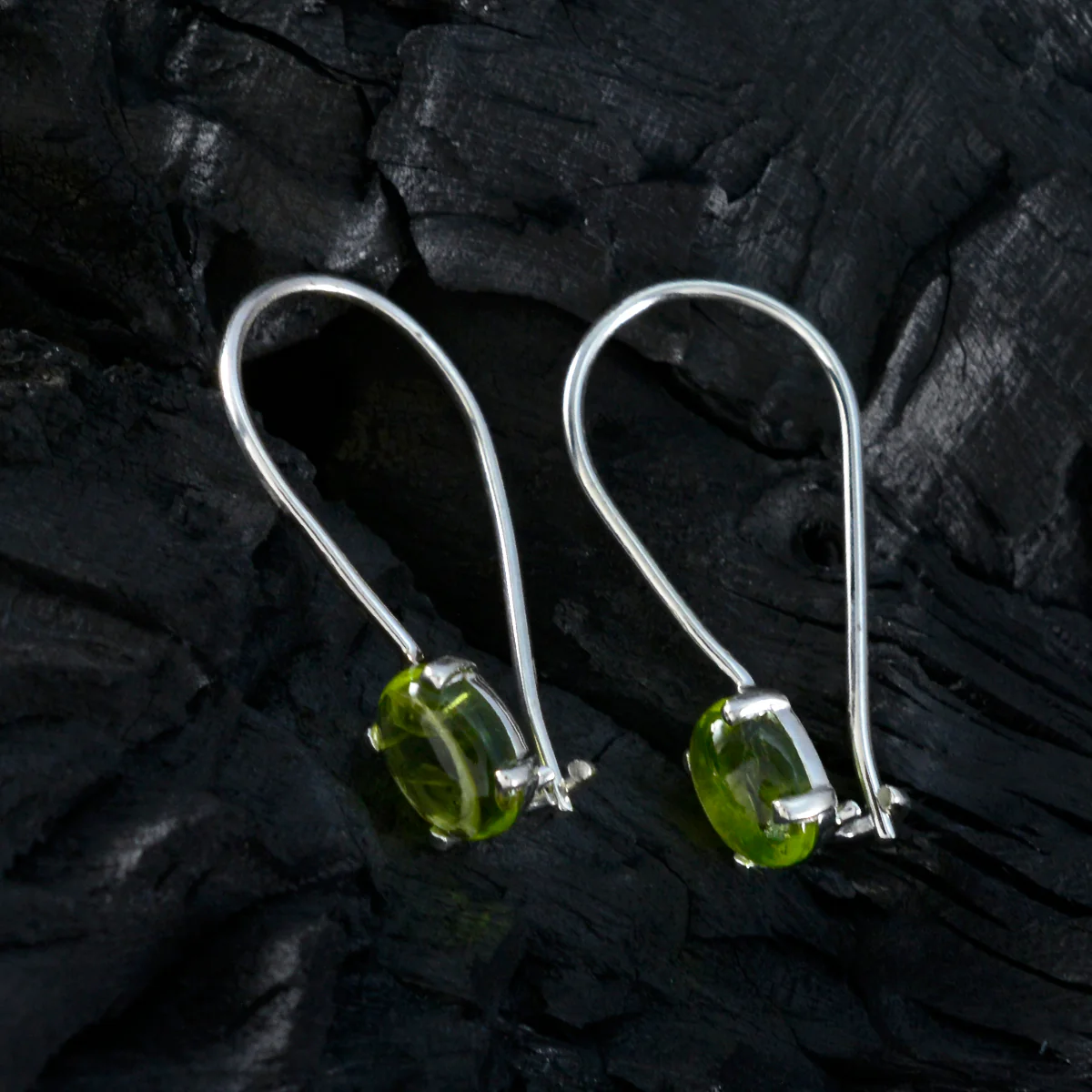 Peridot Moroccan Penelope Solitaire Dangle Green Sterling Silver Earring - Image 2