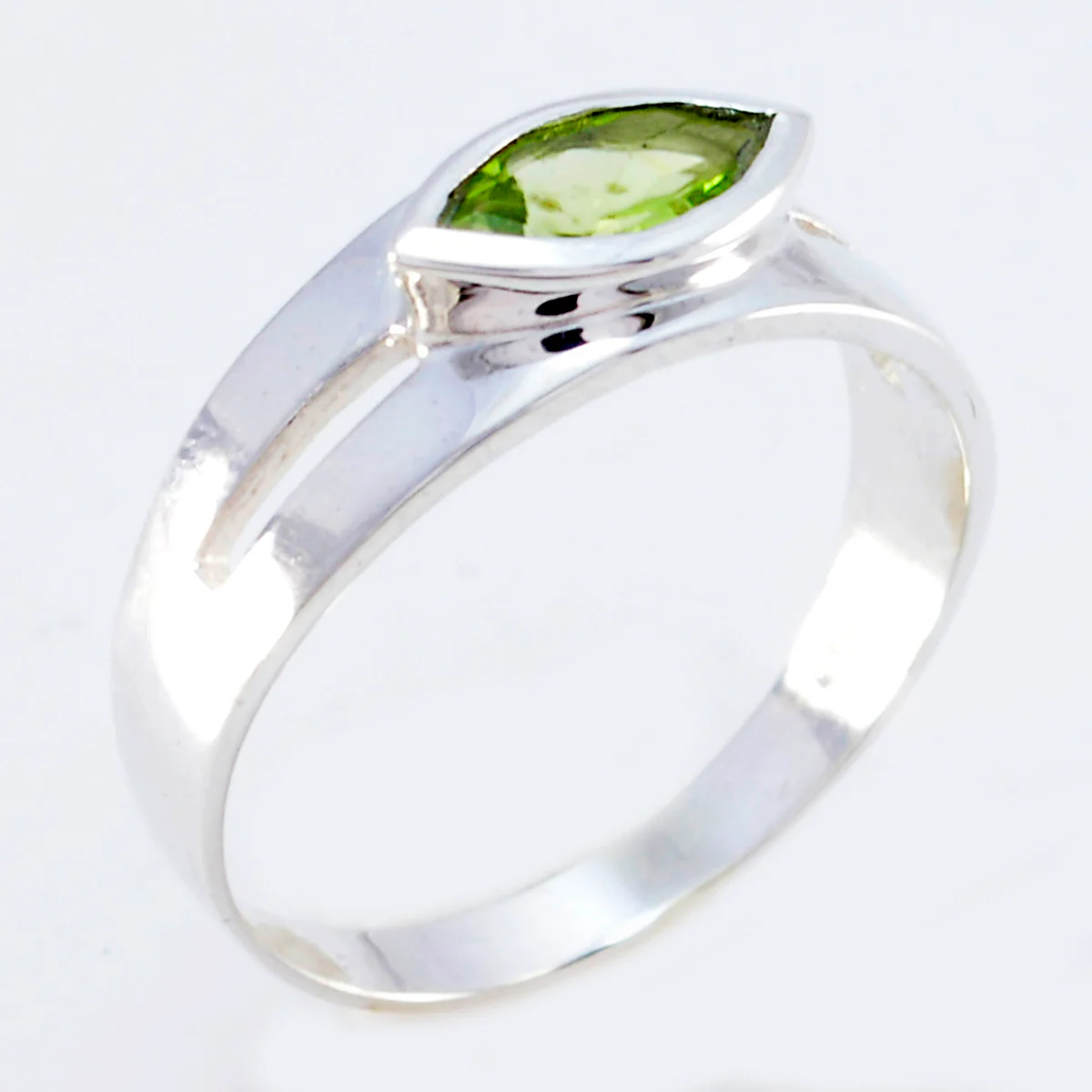 Peridot Solitaire African 925 Silver Green Gemstone Slim Modern Ring Jewelry - Image 3