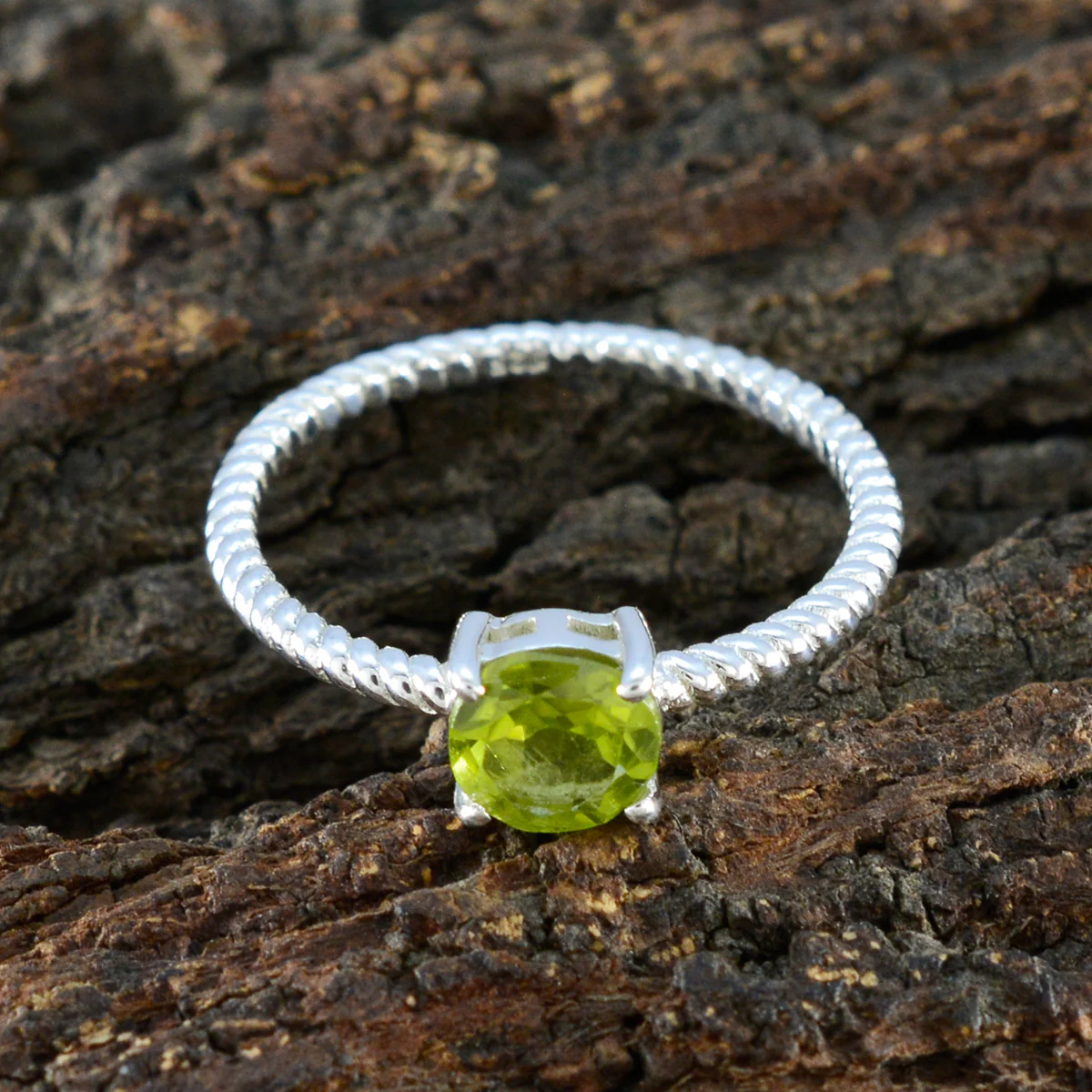 Peridot Solitaire Japanese 925 Silver Green Gems Delicate Twist Ring Jewelry - Image 3