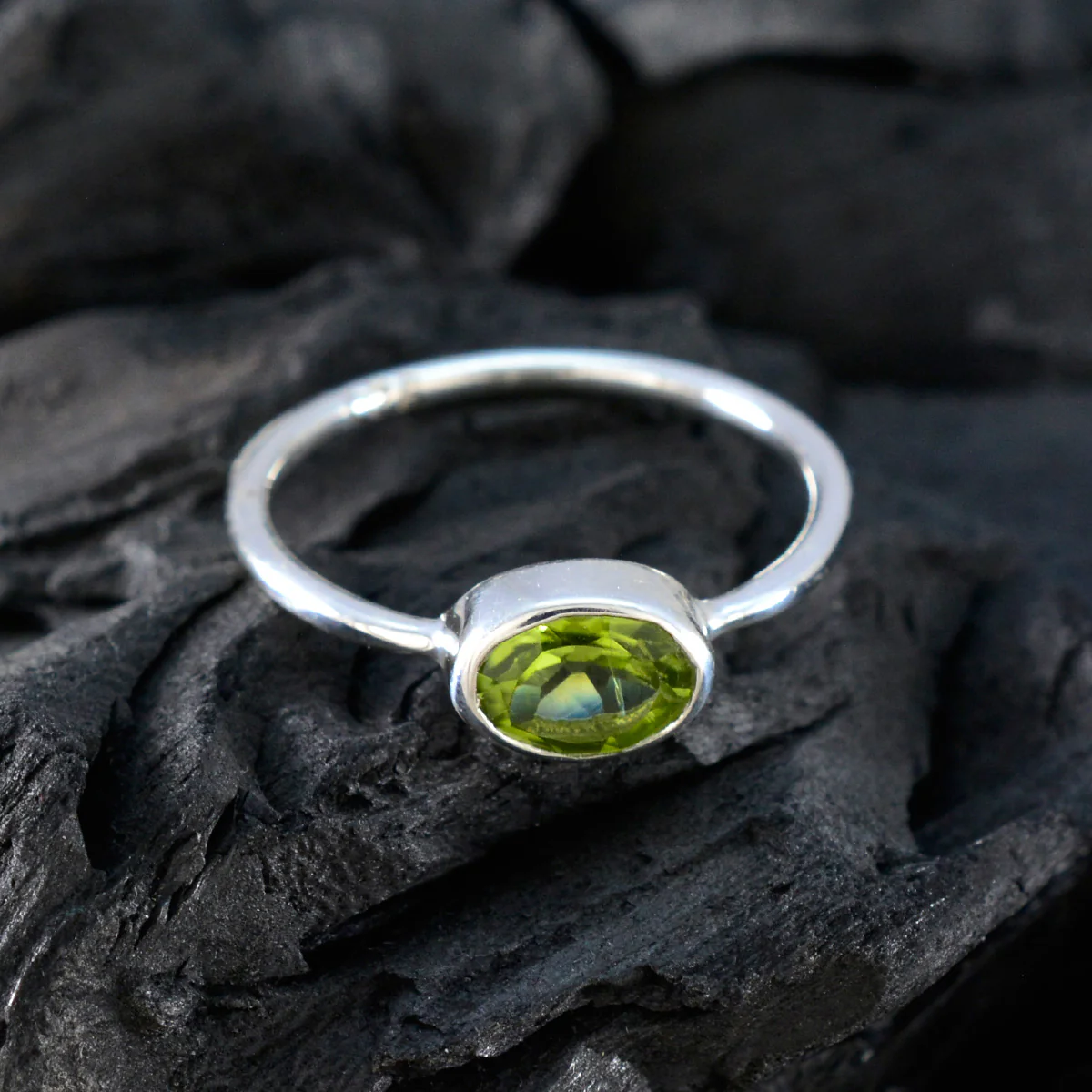Peridot Solitaire Korean 925 Silver Green Gems Elegant Romantic Ring Jewellery - Image 4