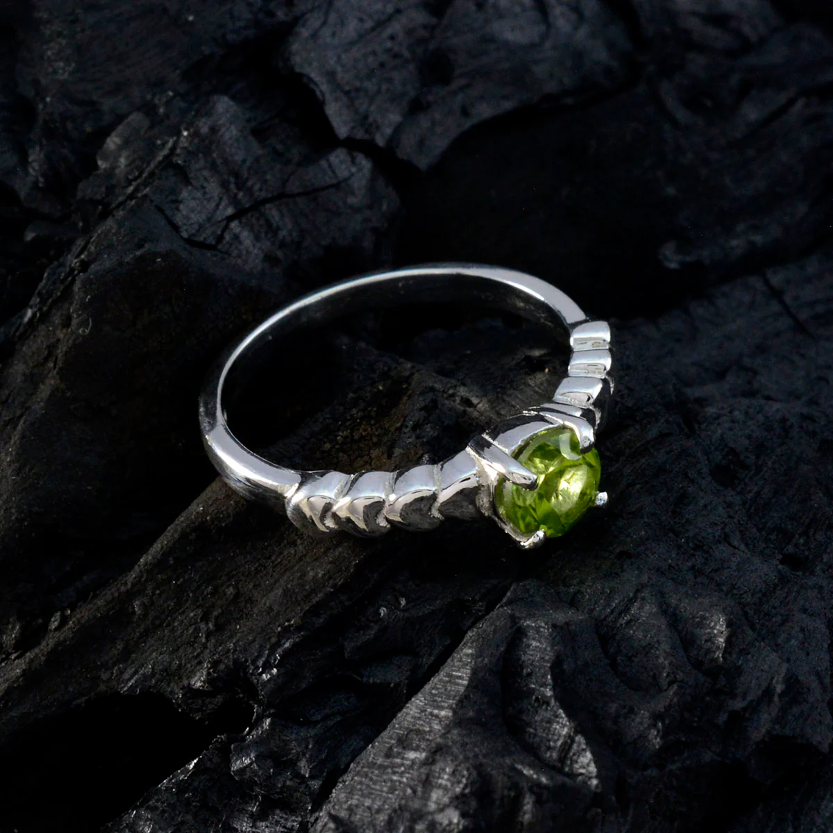Peridot Solitaire Turkish 92.5 Silver Green Gemstone Whisper-thin Glamorous Ring Jewellery - Image 4