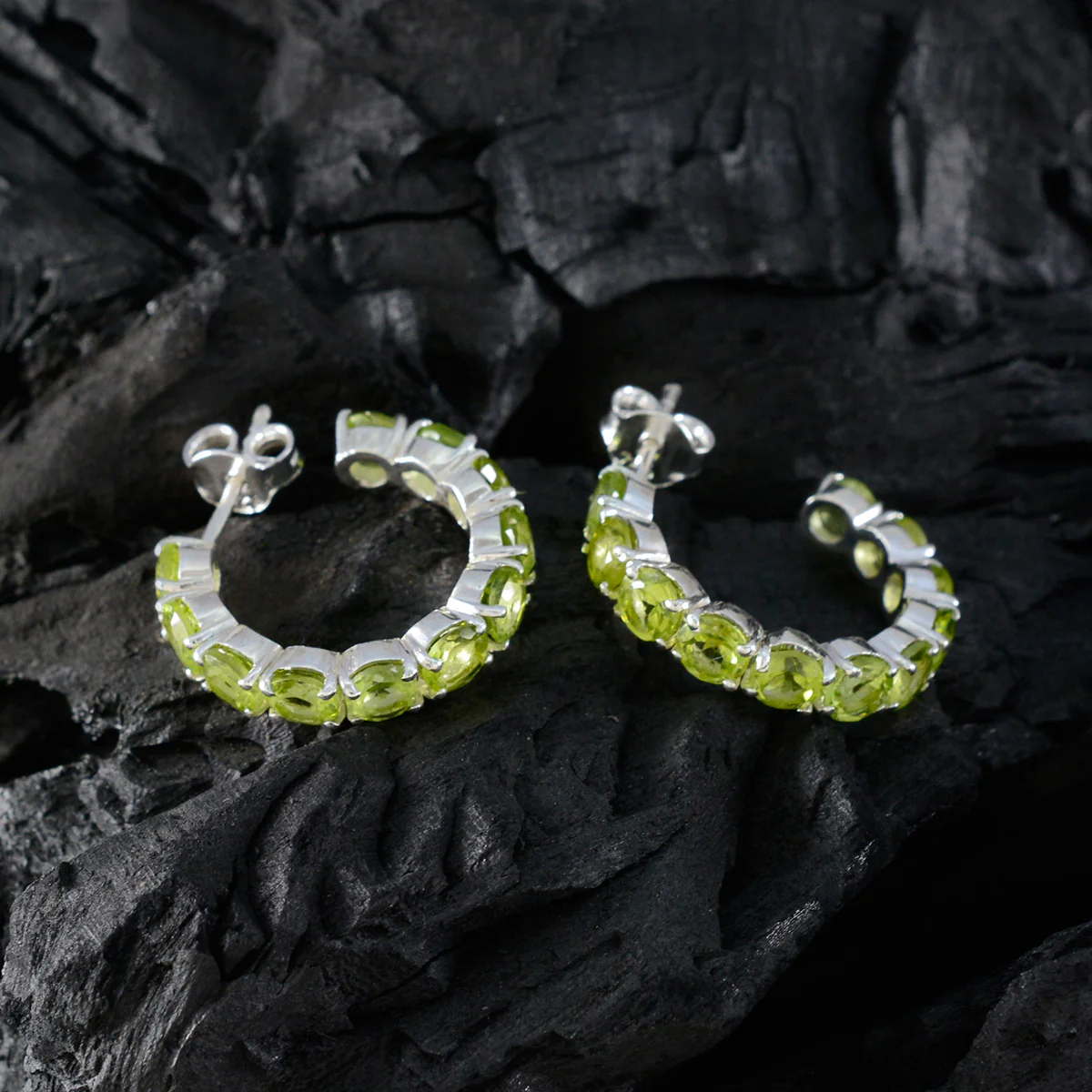 Peridot Turkish Isla multiple Stud Green Sterling Silver Earring - Image 4