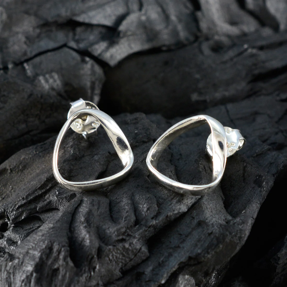 Plain Moroccan María plain Stud Gray 925 Silver Earring - Image 4