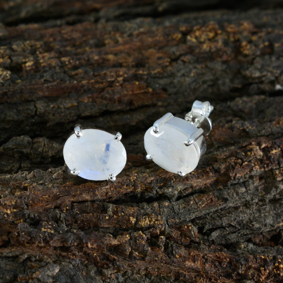 Rainbow Moonstone Middle Eastern Paula Solitaire Stud White Sterling Silver Earring - Image 3
