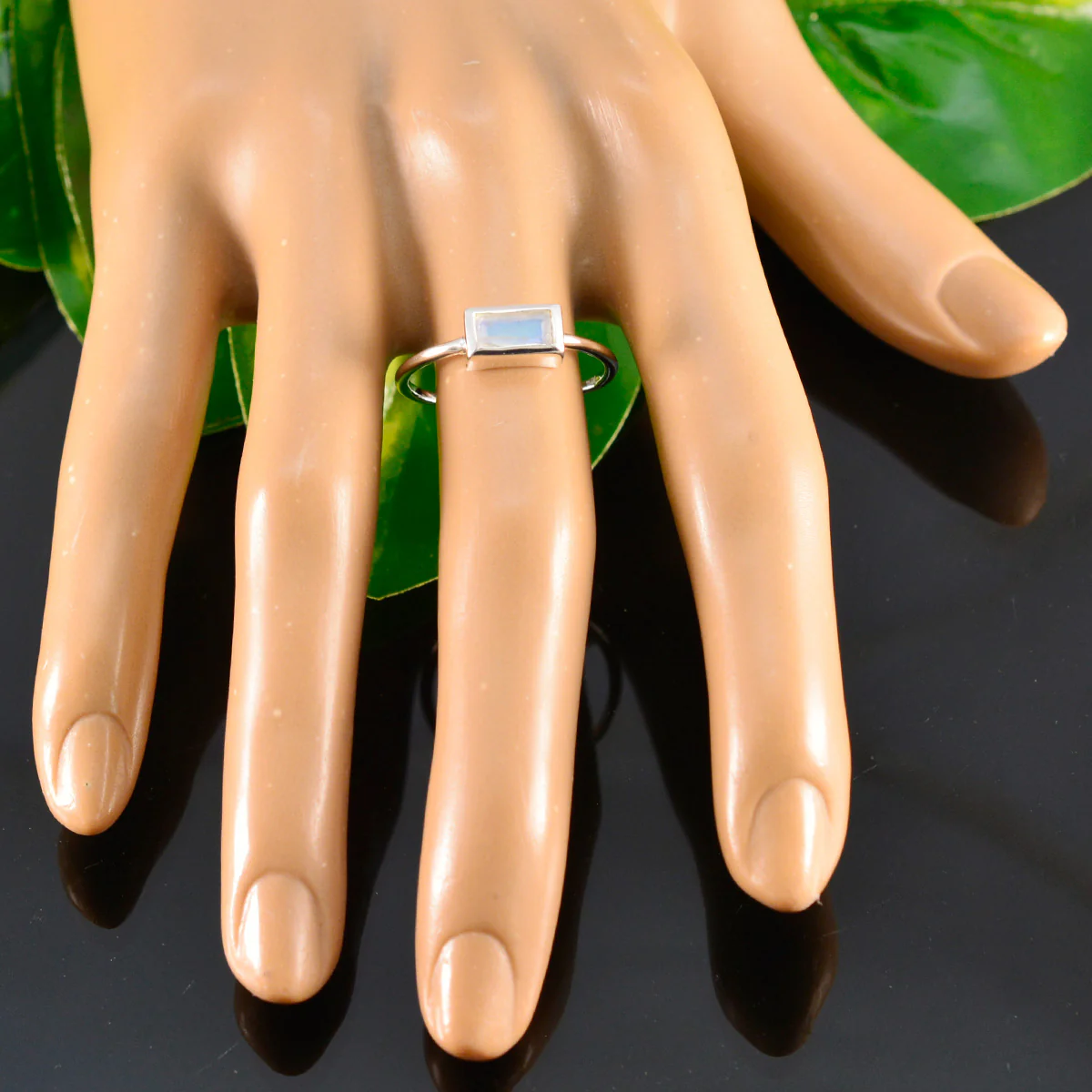 Rainbow Moonstone Solitaire American 925 Sterling Silver White Gemstones Delicate Luxurious Ring Jewellery - Image 5