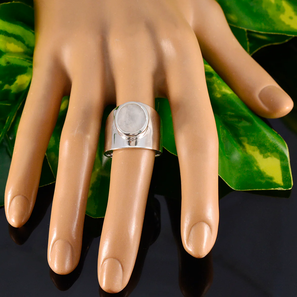 Rainbow Moonstone Solitaire Egyptian Silver White Gemstones Versatile Armor Ring Jewellery - Image 6