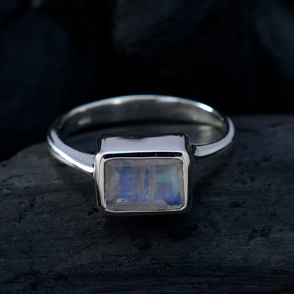 Rainbow Moonstone Solitaire Indian 925 Silver White Gemstone Featherlight Luxurious Ring Jewelry - Image 4