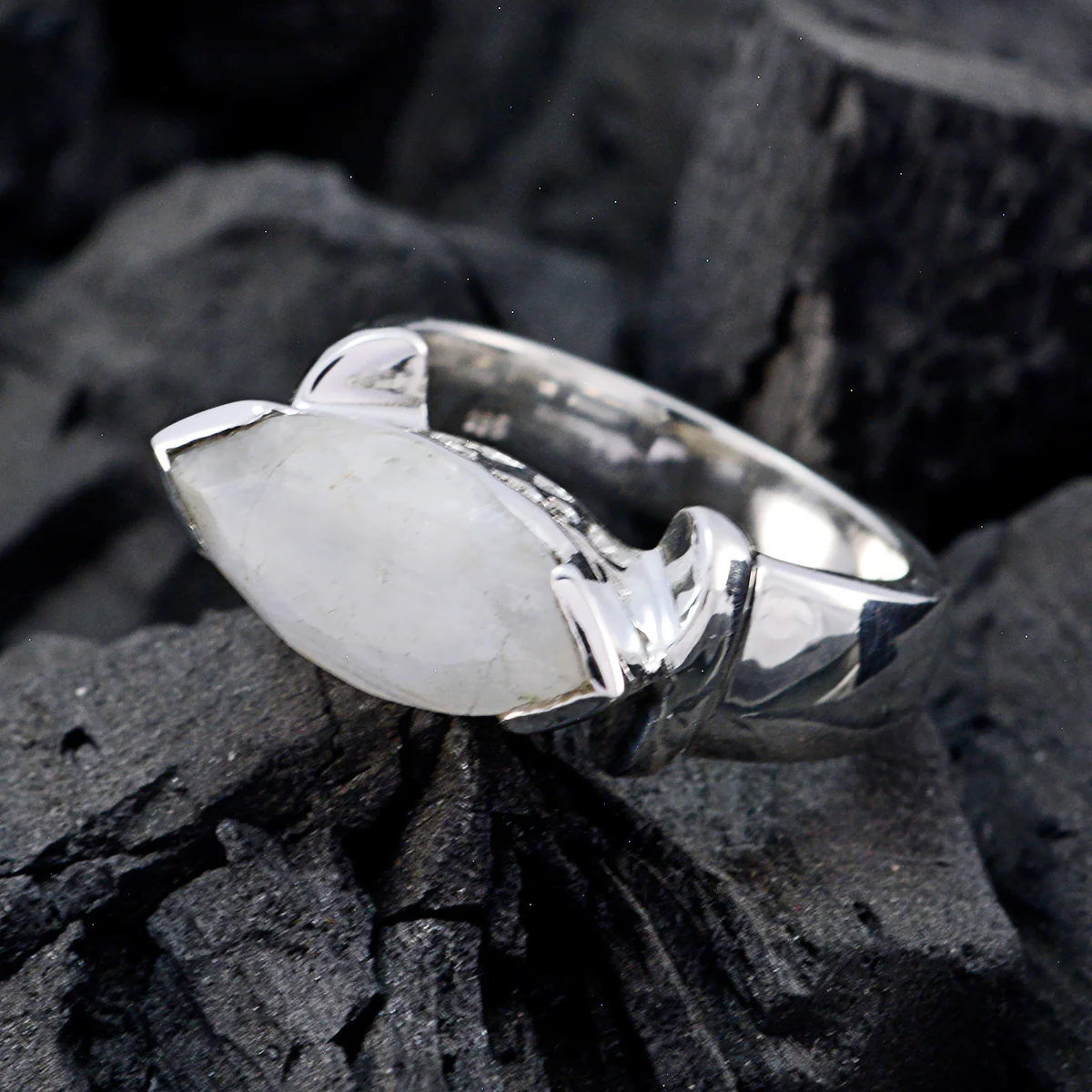 Rainbow Moonstone Solitaire Mexican 92.5 Silver White Gemstone Essential Filigree Ring Jewellery - Image 3
