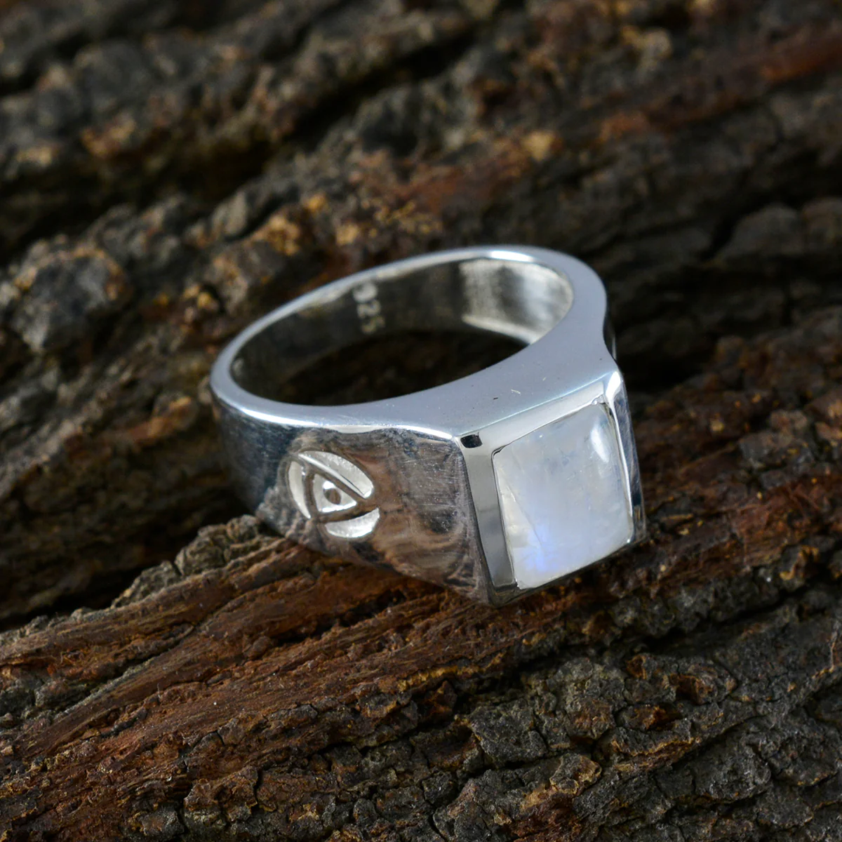 Rainbow Moonstone Solitaire Russian Silver White Gems Versatile Abstract Ring Jewellery - Image 3