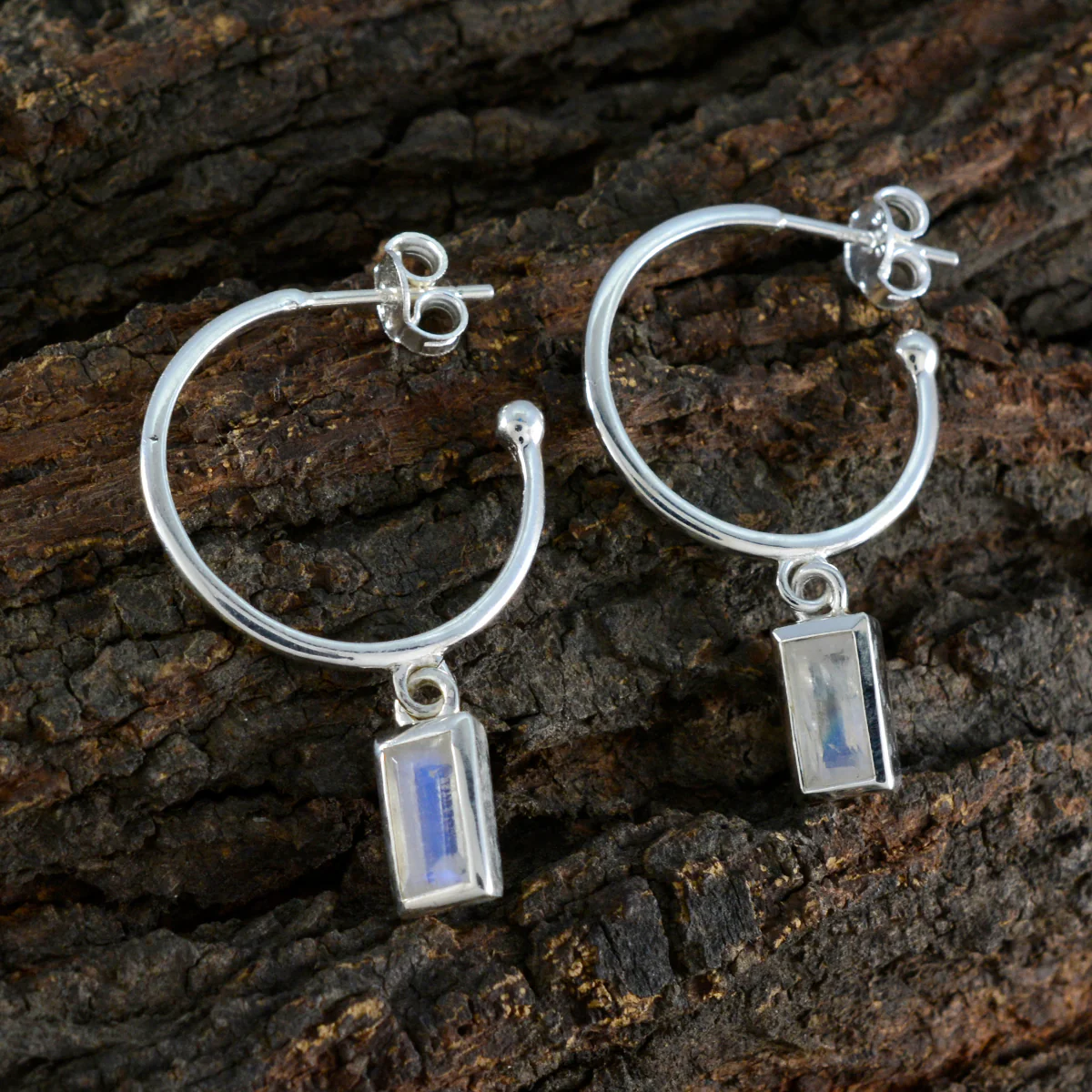 Rainbow Moonstone Spanish Tereza Solitaire Dangle White 92.5 Silver Earring - Image 3