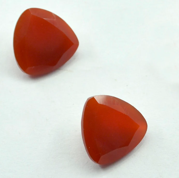 Red Onyx 1PC Small 7x7 MM Triangle Faceted Red Splendid Semi Precious Loose Gemstone - Image 3