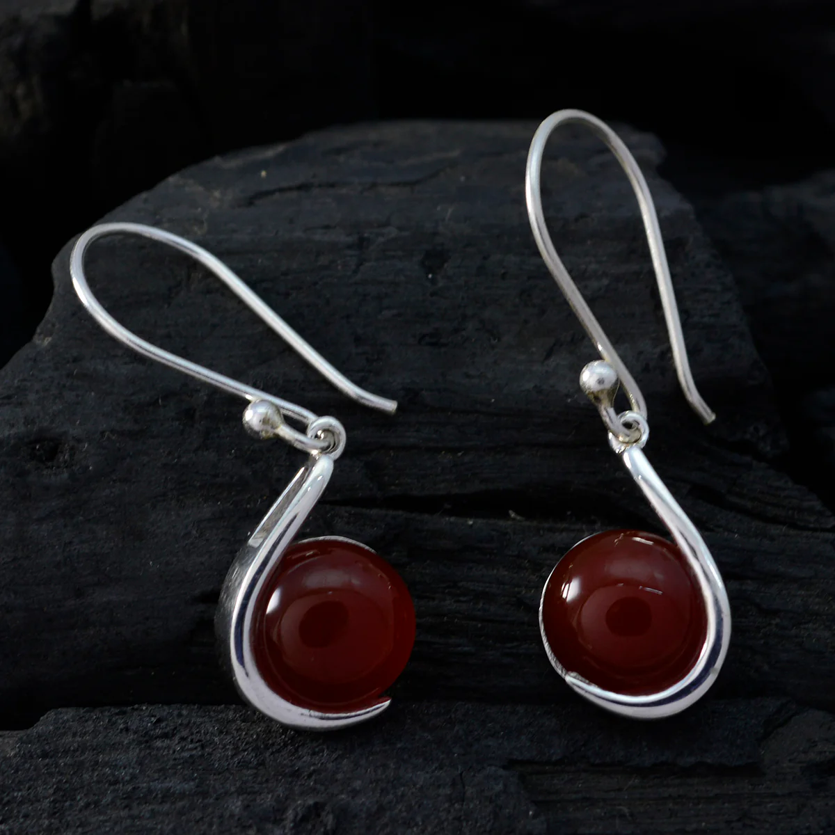Red Onyx Mexican Elena Solitaire Dangle Red Silver Earring - Image 2