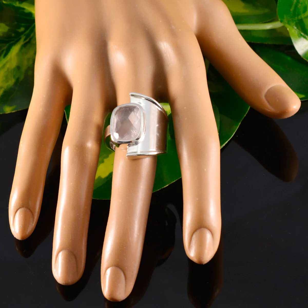 Rose Quartz Solitaire German Silver Pink Gems Versatile Armor Ring Jewellery - Image 5