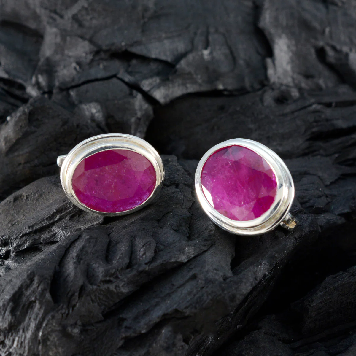 Ruby Russian Wen Solitaire Stud Red 925 Sterling Silver Earring - Image 4
