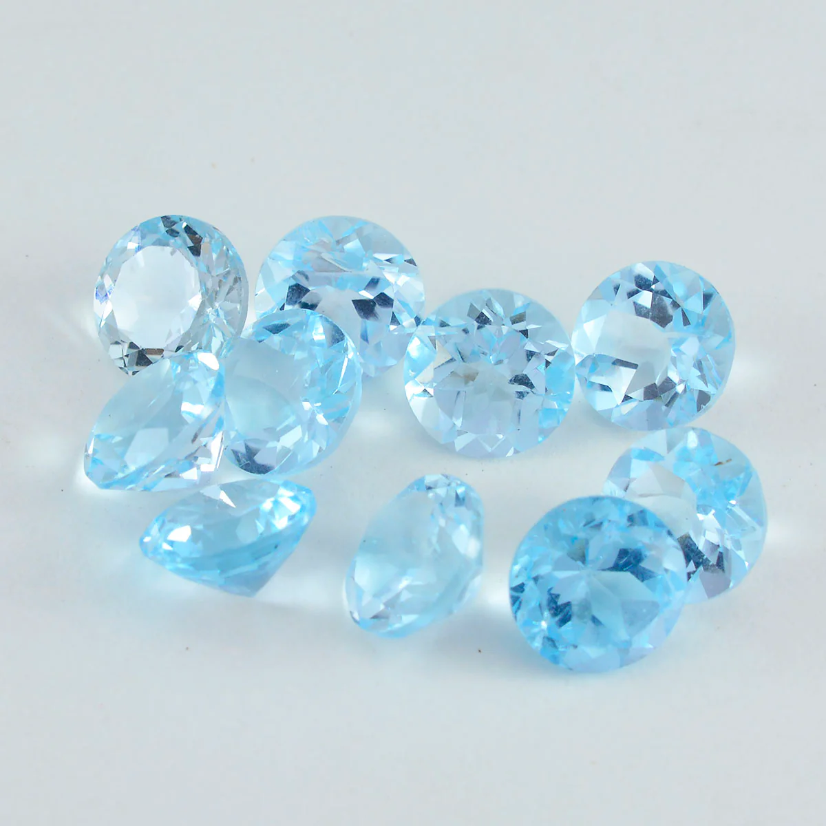 Sky Blue Topaz 1PC Small 7x7 MM Round Faceted Blue Splendid Semi Precious Loose Gemstone - Image 2