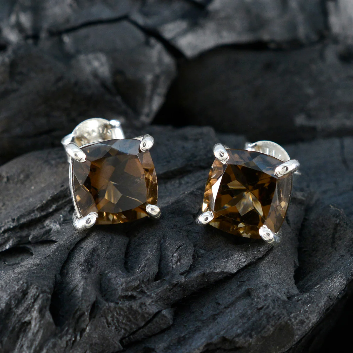Smoky Quartz Latin American Antonia Solitaire Stud Brown Silver Earring - Image 4